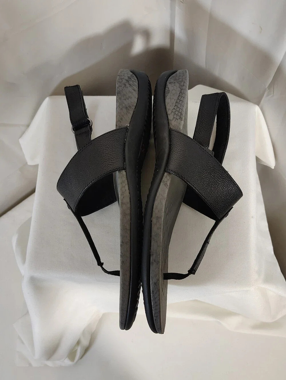 Vionic Sandals - Picture 5 of 5